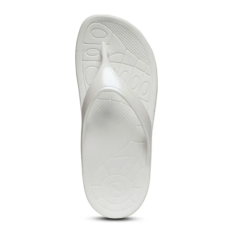Aetrex Womens Fiji Flips