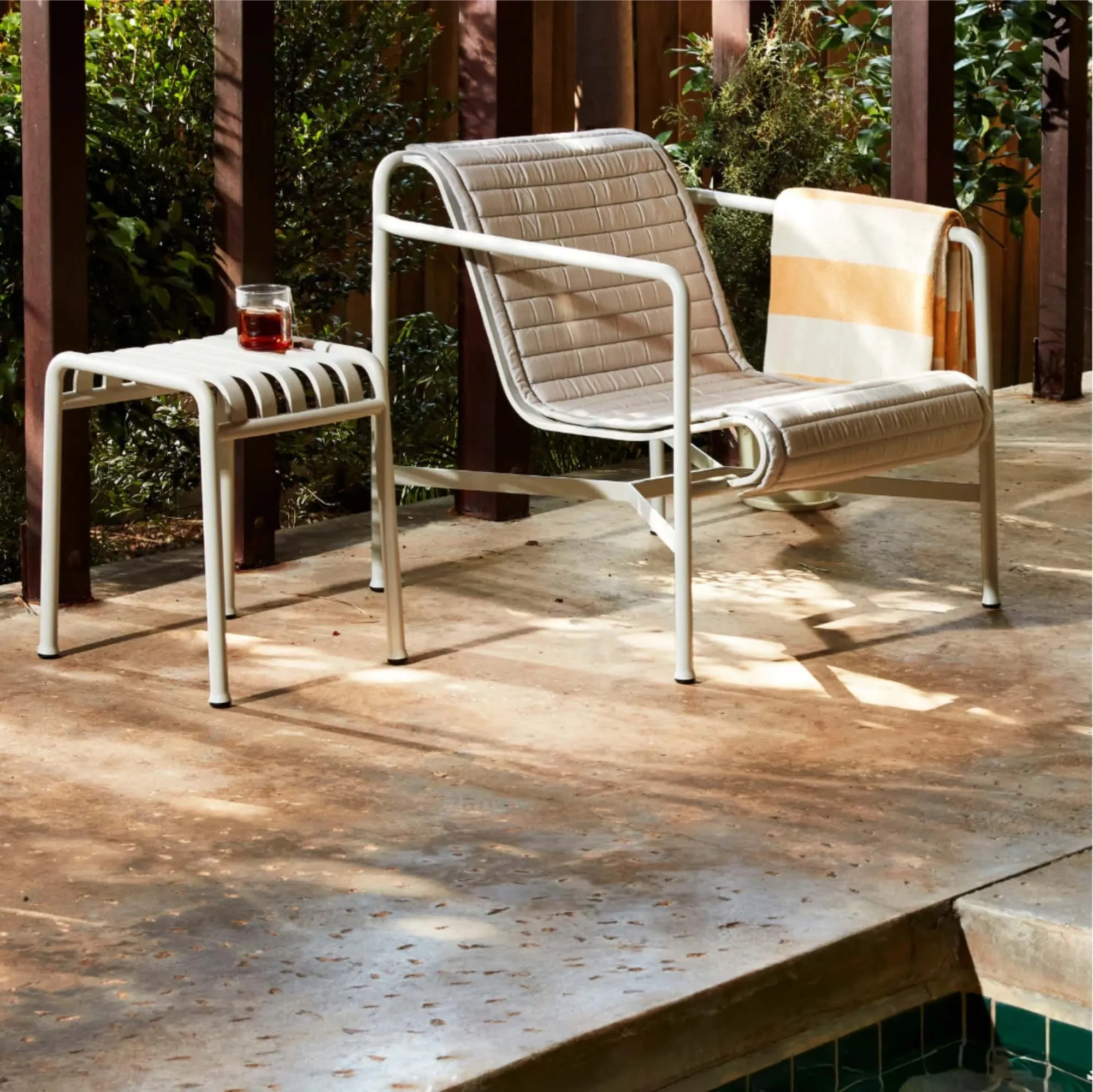 Hay Palissade stool, sky grey