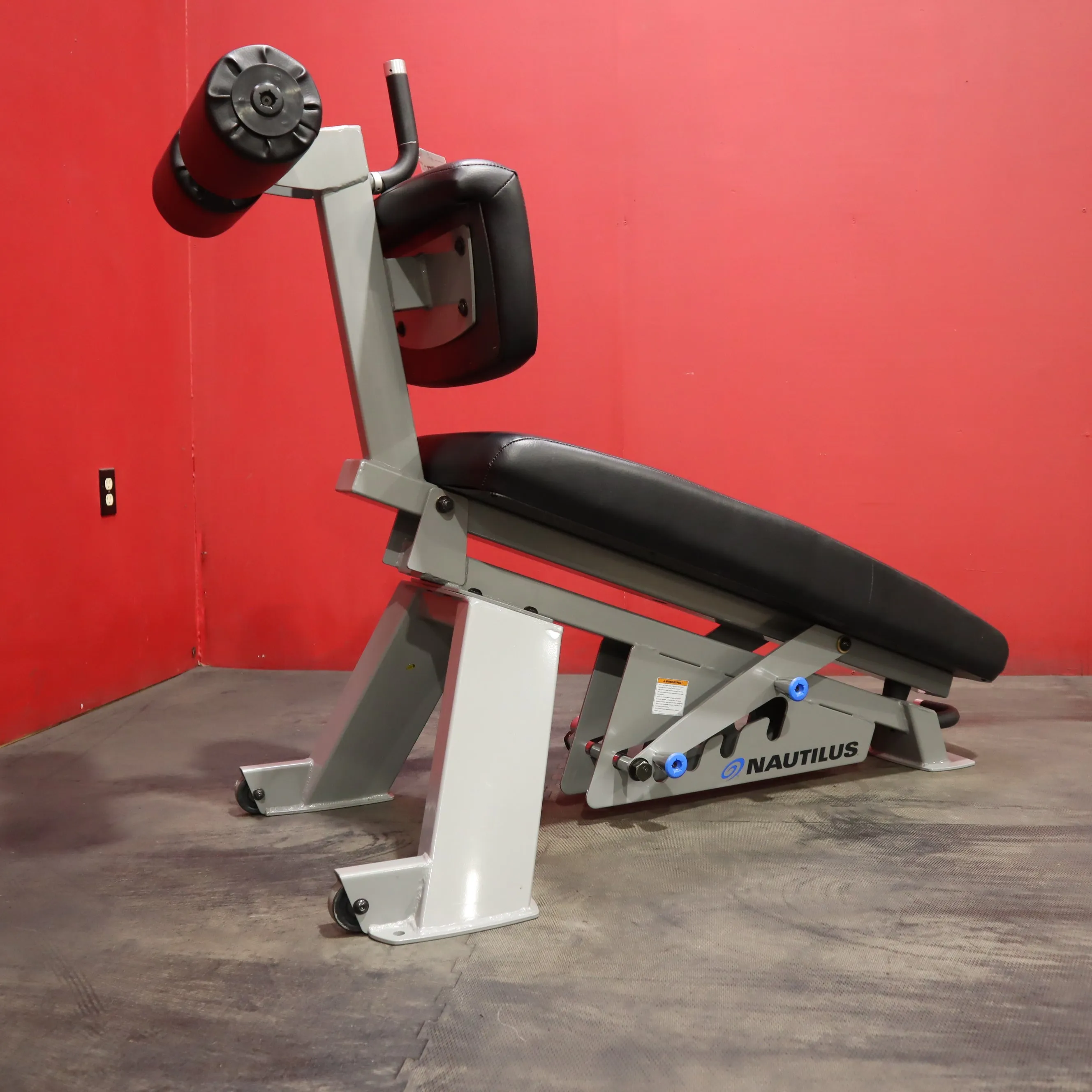 Nautilus Adjustable Ab Bench (Refurbished)