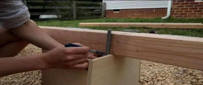 Outdoor Wooden and Concrete Garden Bench - DIY Plans - Park Bench Seat - Build Your Own