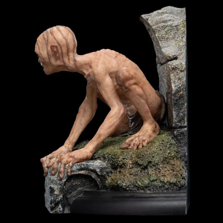 Weta Workshop The Lord of the Rings Gollum Guide to Mordor Miniature Statue